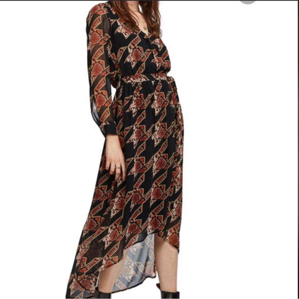 Scotch and Soda Atelier No. 4 Wrap Dress! Size Medium